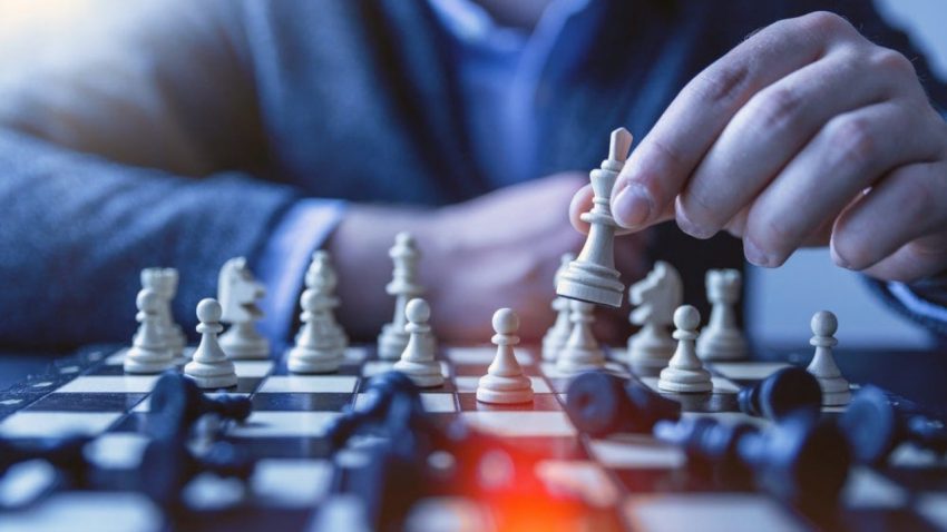 Olahraga Bermain Catur Yang Penuh Strategis Untuk Otak