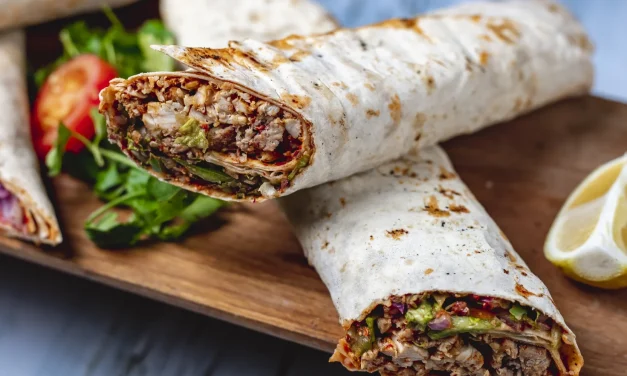 Kuliner Timur Tengah Yang Sangat Khas Yaitu Kebab