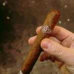 Pemakaian Tembakau Tebal Untuk Rokok Atau Cerutu