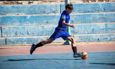 Olahraga Bola Kecil Futsal Seperti Lapangan Besar