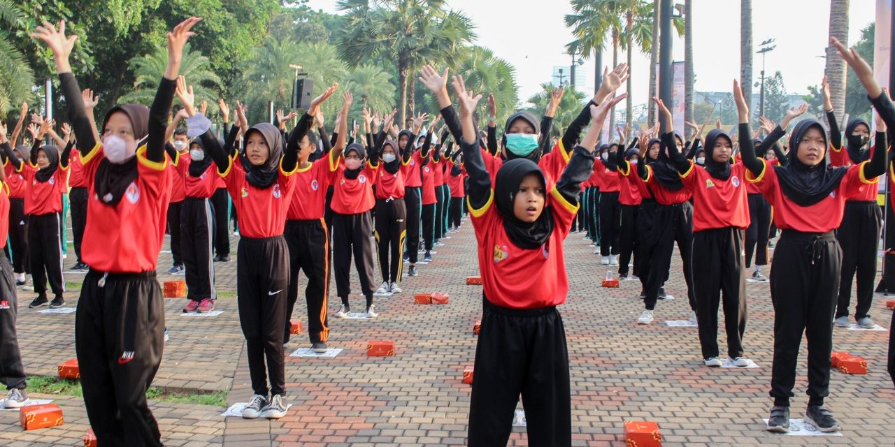 Olahraga Gerakan Badan Senam Dalam Melatih Fisik