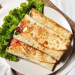 Hidangan Timur Tengah Kebab Dengan Isian Daging