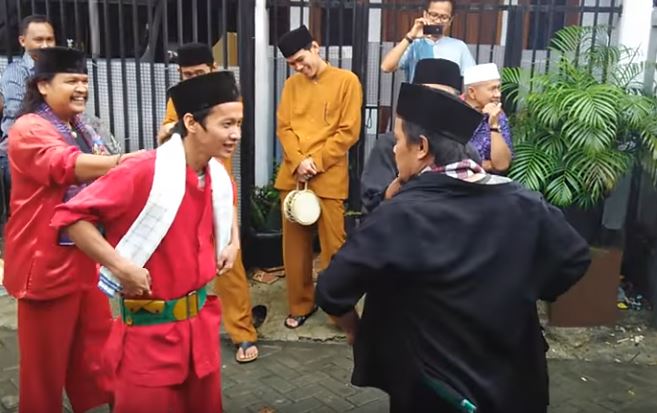 Sastra Tradisional Indonesia Sebuah Kalimat Pantun