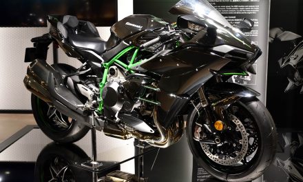 Kendaraan Idaman Pria Sebuah Motor H2 Kawasaki