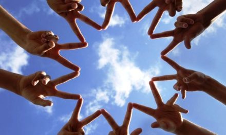 Seseorang Pertemanan Sahabat Sejati Yang Baik