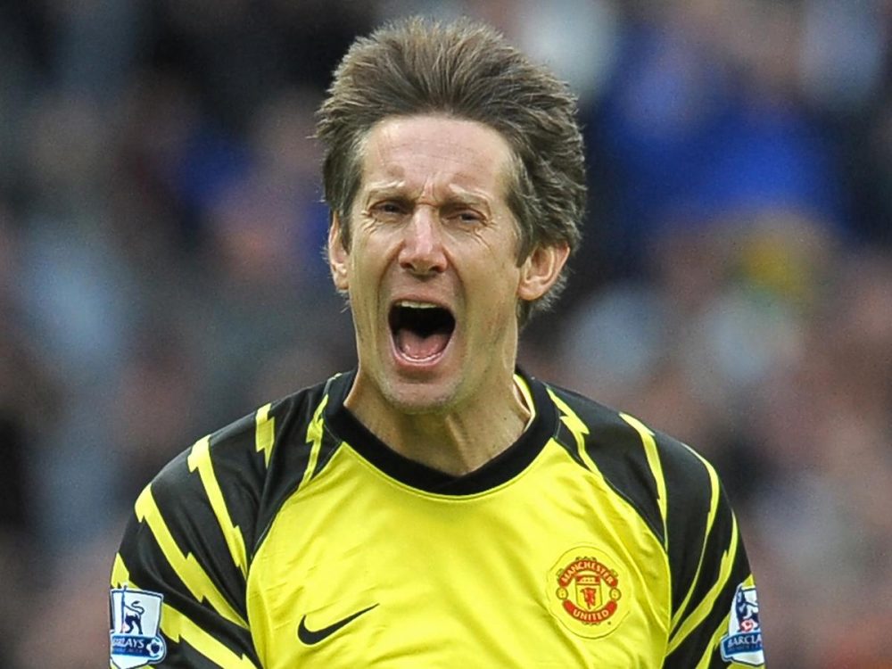 Penyelamat Gawang Seorang Kiper Van Der Sar
