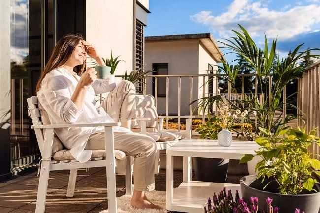 Kehidupan Santai Slow Living Lebih Tenang