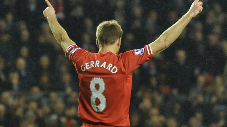 Mantan Pemain Tua Sepakbola Steven Gerrard